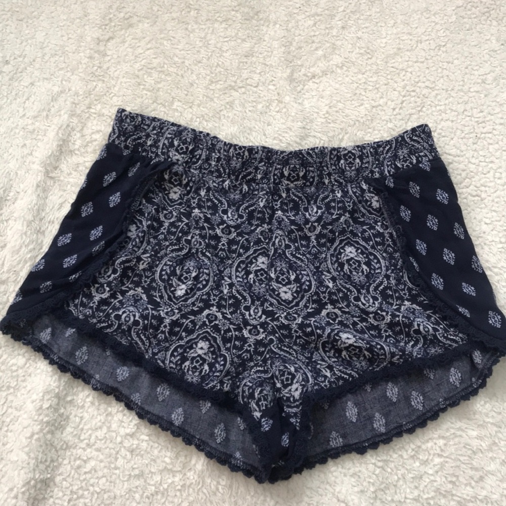 Full Tilt cloth shorts